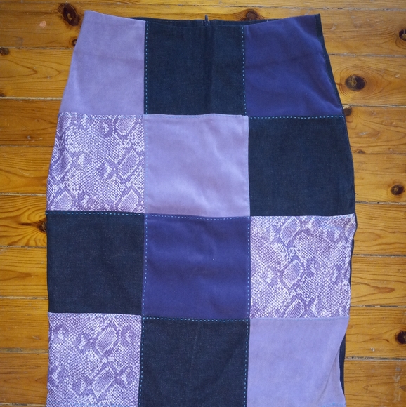 90's Halter Top and Skirt Set - Picture 2 of 6